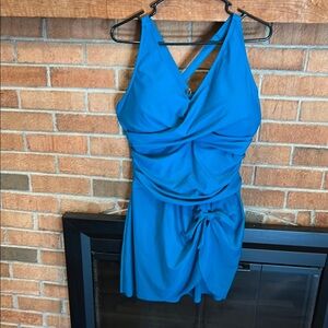 Women XXL Teal 1 Pc Tie Skirt tummy Control Swimsuit, NWOT NEVER WORN